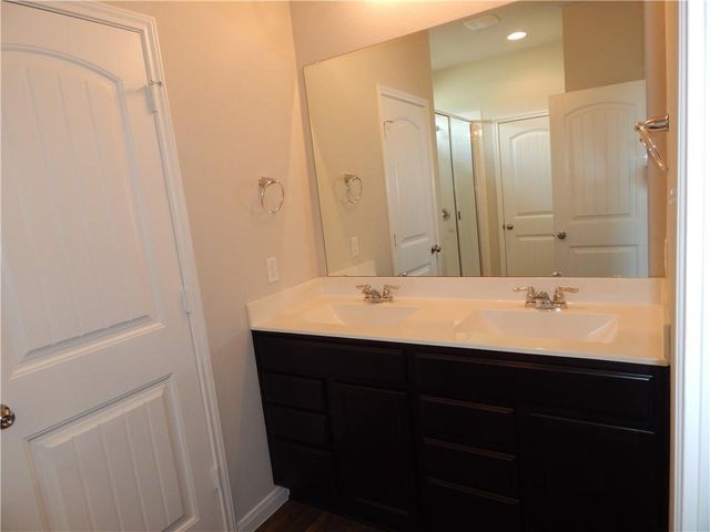 1005 Ferryman DR, Georgetown, TX 78626