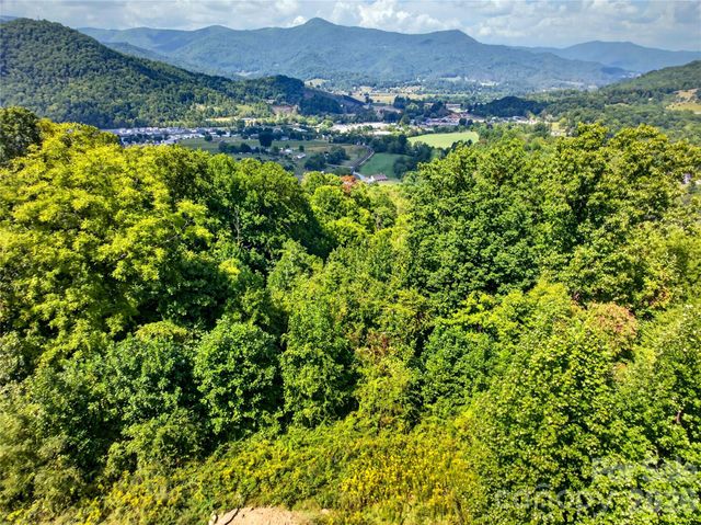 514 Shadyside Drive 11, Waynesville, NC 28785