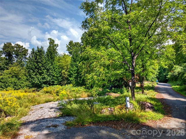 514 Shadyside Drive 11, Waynesville, NC 28785