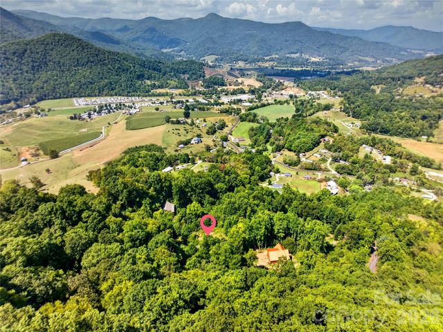 514 Shadyside Drive 11, Waynesville, NC 28785