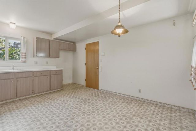 754 San Simeon Drive, Salinas, CA 93901