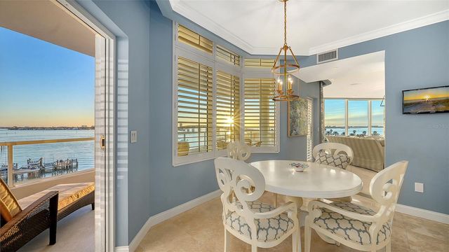 136 GOLDEN GATE POINT 502, Sarasota, FL 34236