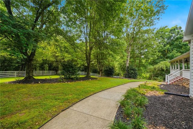 156 Lula Payne Trail, Ball Ground, GA 30107