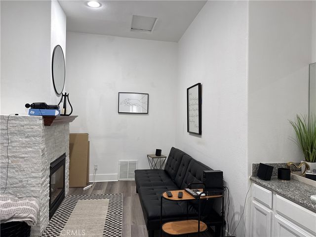 13975 Barker, Apple Valley, CA 92307