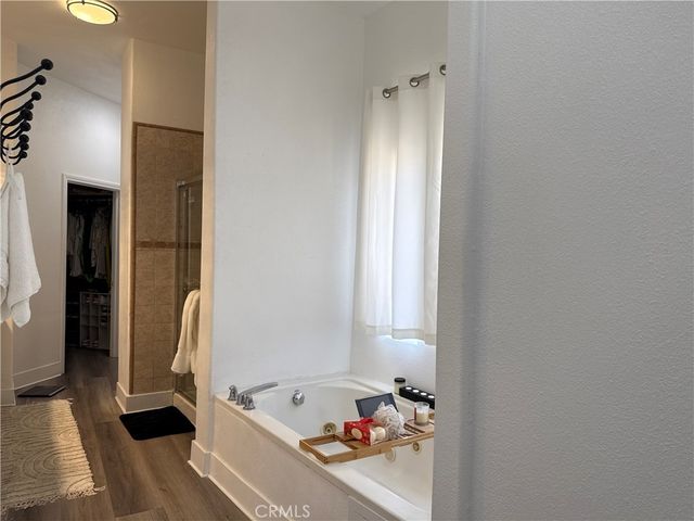 13975 Barker, Apple Valley, CA 92307