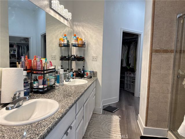 13975 Barker, Apple Valley, CA 92307