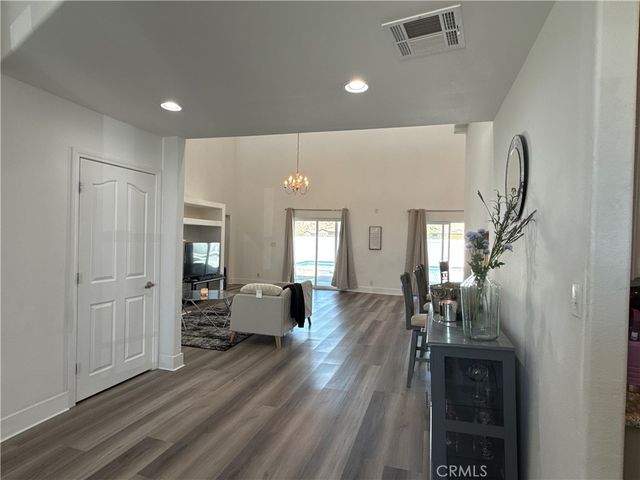13975 Barker, Apple Valley, CA 92307