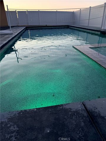 13975 Barker, Apple Valley, CA 92307