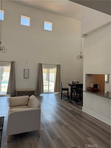 13975 Barker, Apple Valley, CA 92307