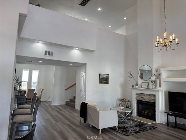 13975 Barker, Apple Valley, CA 92307