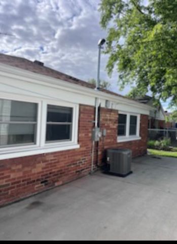 11705 S Meadow Lane Drive, Merrionette Park, IL 60803