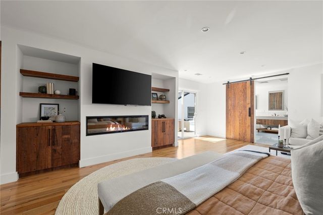 5417 E Anaheim Road, Long Beach, CA 90815
