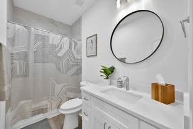 211 S 5th Street B, Conroe, TX 77301