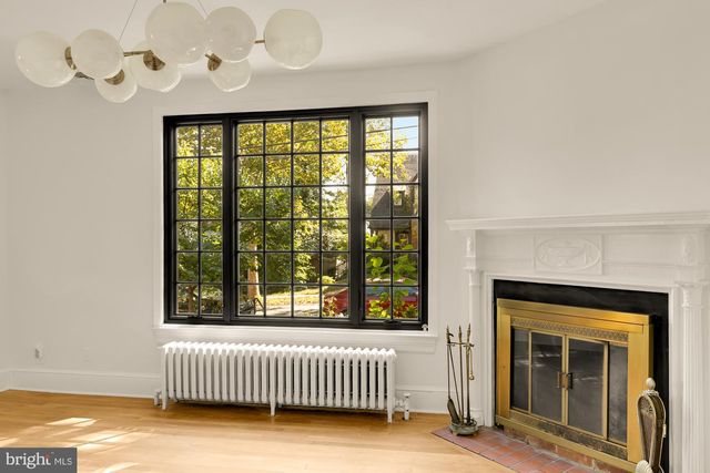 3719 WINDOM PL NW, Washington, DC 20016