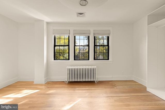 3719 WINDOM PL NW, Washington, DC 20016