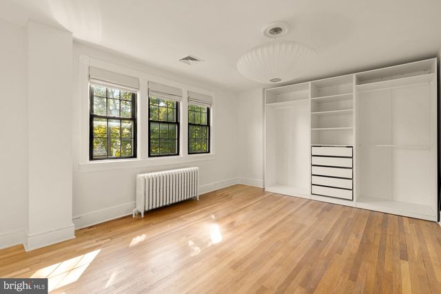 3719 WINDOM PL NW, Washington, DC 20016