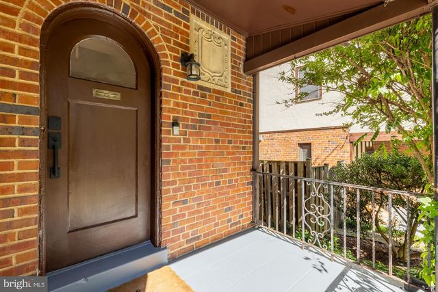 3719 WINDOM PL NW, Washington, DC 20016
