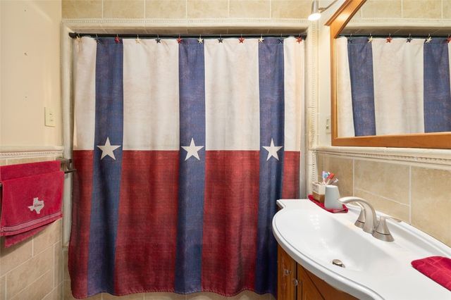 34 Byron Street, Cranston, RI 02920