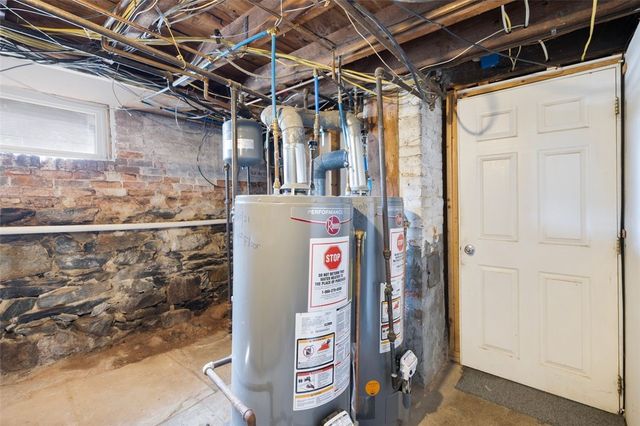 34 Byron Street, Cranston, RI 02920