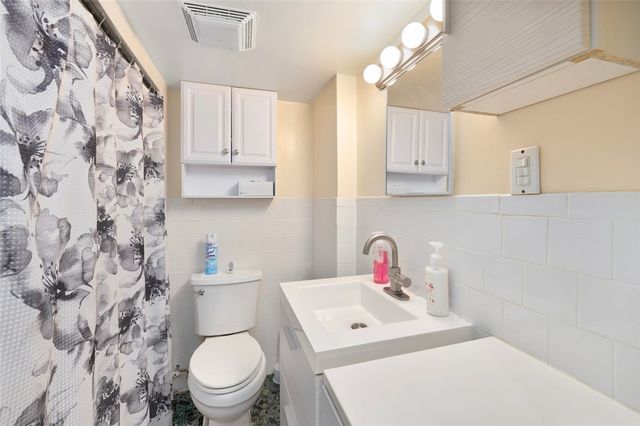 34 Byron Street, Cranston, RI 02920