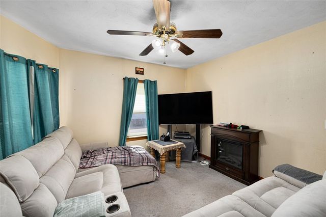 34 Byron Street, Cranston, RI 02920