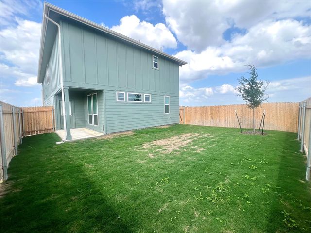 319 Young ST, Buda, TX 78610