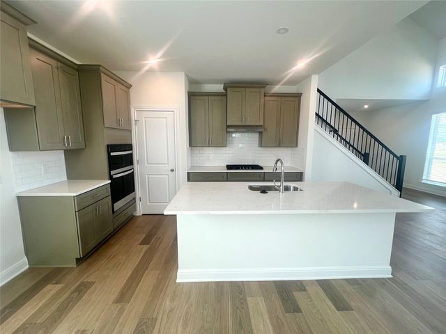 319 Young ST, Buda, TX 78610