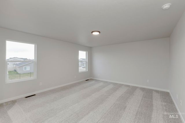 7115 E Marble Springs Dr, Nampa, ID 83687