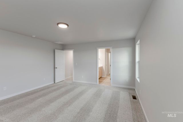 7115 E Marble Springs Dr, Nampa, ID 83687