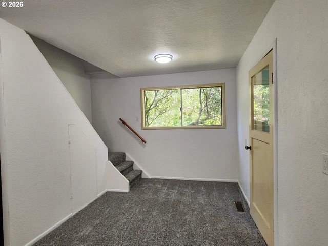 42585 ARIZONA St, Port Orford, OR 97465