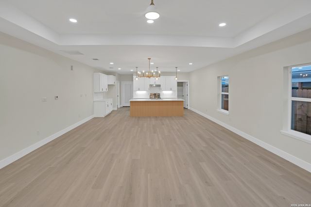 255 Venice, San Antonio, TX 78201