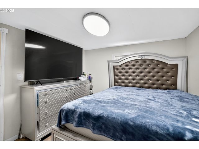 8525 Se ORCHARD Ln 84, Happy Valley, OR 97086