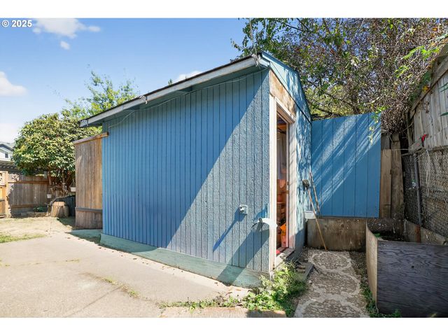 8525 Se ORCHARD Ln 84, Happy Valley, OR 97086