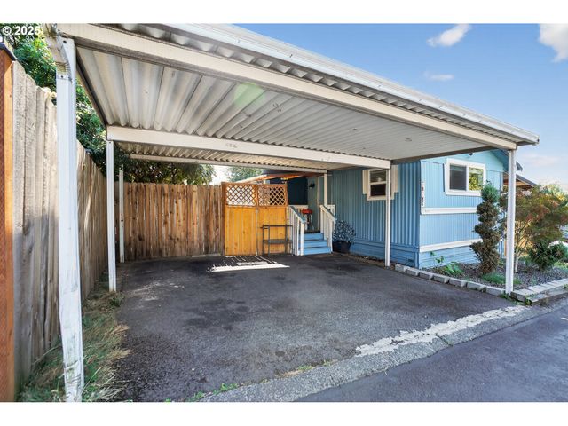 8525 Se ORCHARD Ln 84, Happy Valley, OR 97086