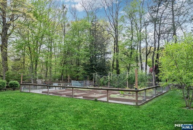 241 Grove Street, Ramsey, NJ 07446