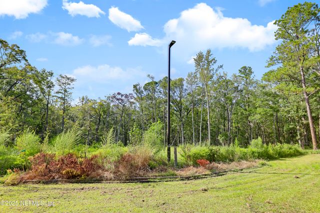 8968 ALLIGATORS Road, Jacksonville, FL 32219