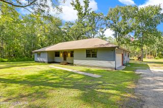 8968 ALLIGATORS Road, Jacksonville, FL 32219