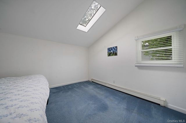 8 Gaymor Lane, Farmingville, NY 11738