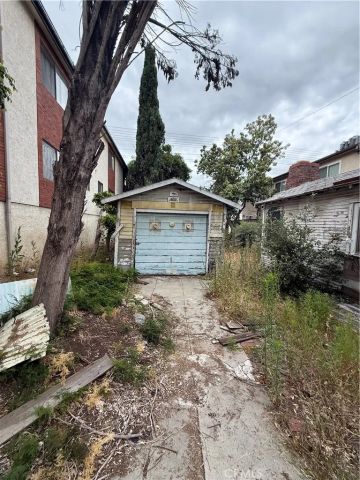 482 E Santa Anita Avenue, Burbank, CA 91501