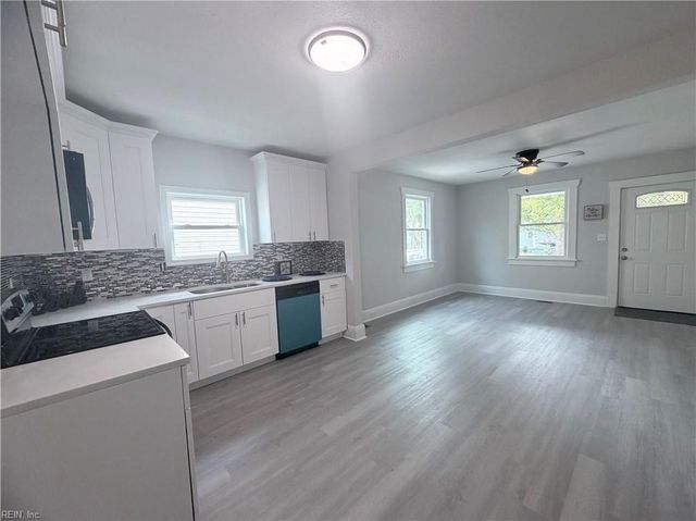 2534 Keller AVE, Norfolk, VA 23509