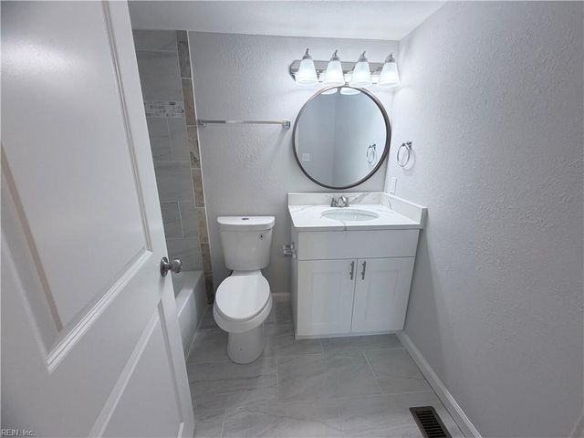 2534 Keller AVE, Norfolk, VA 23509