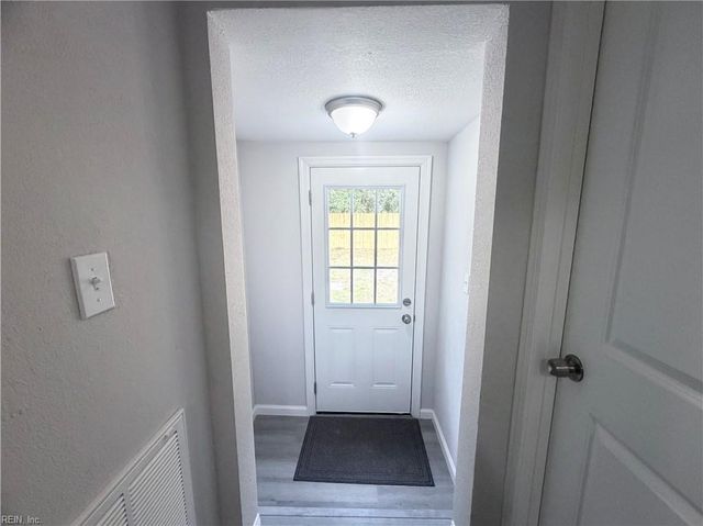 2534 Keller AVE, Norfolk, VA 23509