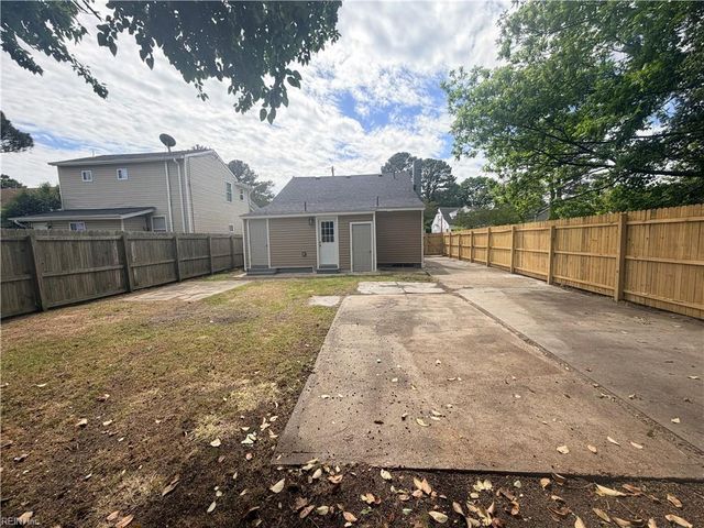 2534 Keller AVE, Norfolk, VA 23509