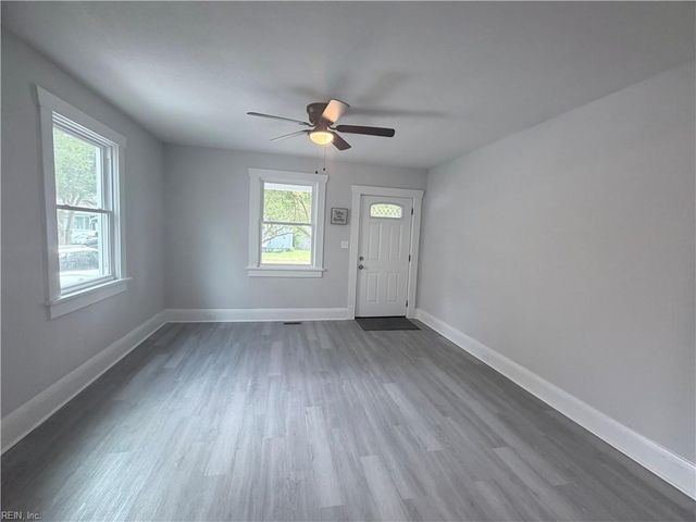 2534 Keller AVE, Norfolk, VA 23509