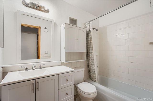 2469 S Xanadu Way A, Aurora, CO 80014