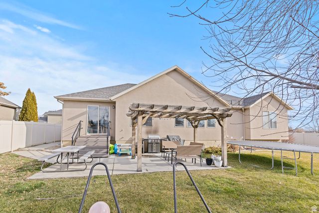 1141 N 2275 W, Layton, UT 84041