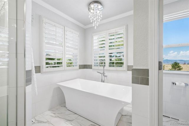 10197 Briargrove Way, Highlands Ranch, CO 80126