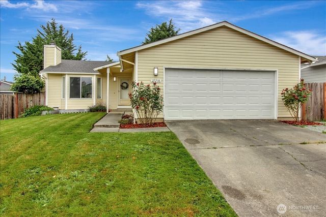 27236 Manor Place NW, Stanwood, WA 98292