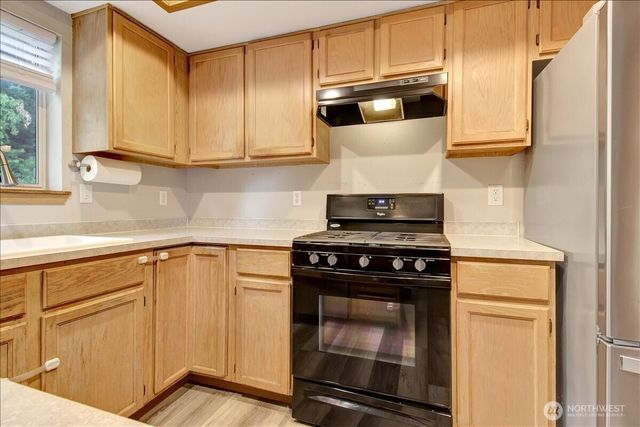 27236 Manor Place NW, Stanwood, WA 98292