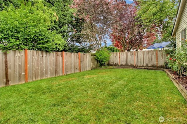 27236 Manor Place NW, Stanwood, WA 98292